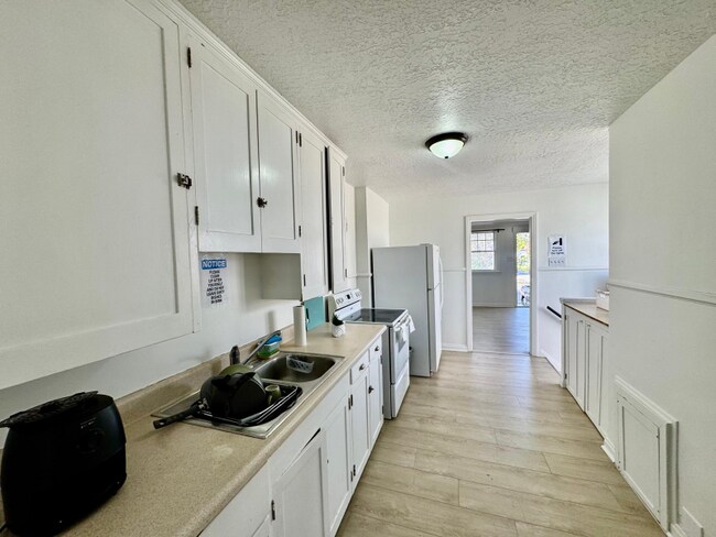 Photo - 440 E Garfield Ave