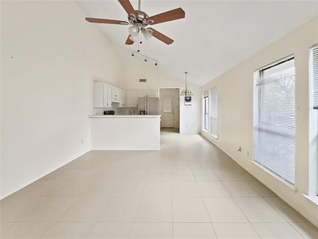 Photo - 1106 Hollis St