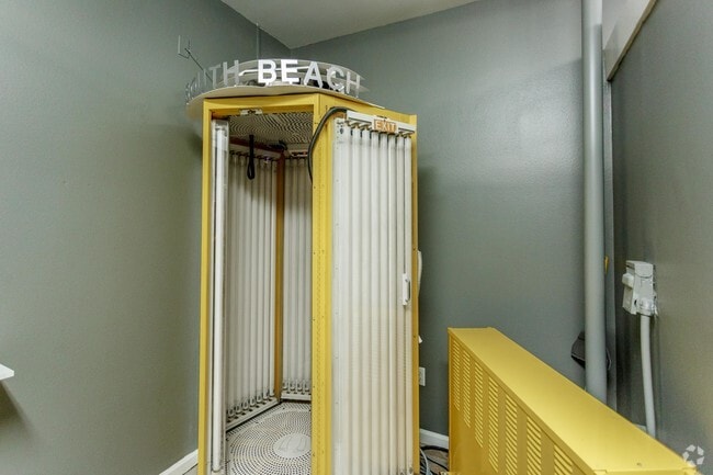 Free Tanning 7/365