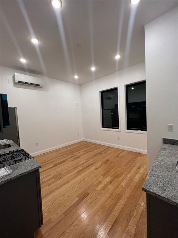 Photo - 52 Washington Ave Unidad 302