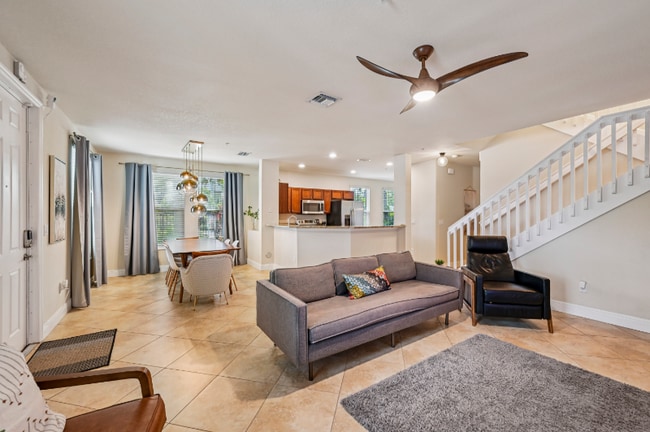 Photo - 4714 Monarch Way