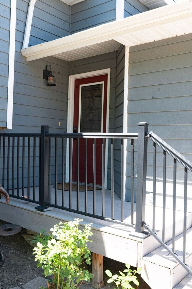 Photo - 549 Hanover Dr