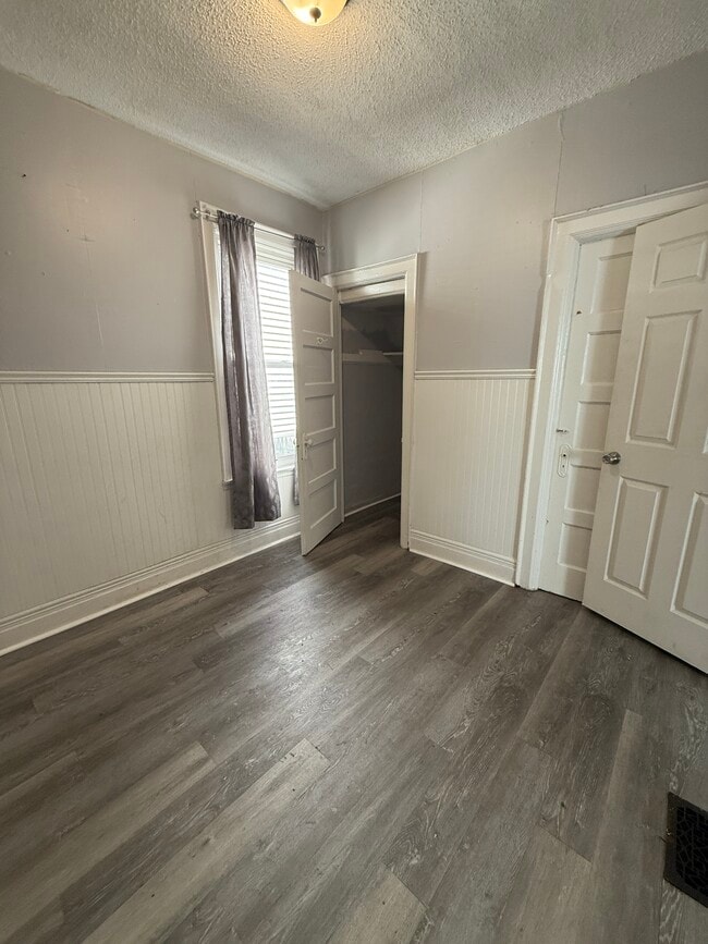 Photo - 115 Lockwood Ave Apartments Unit Lower