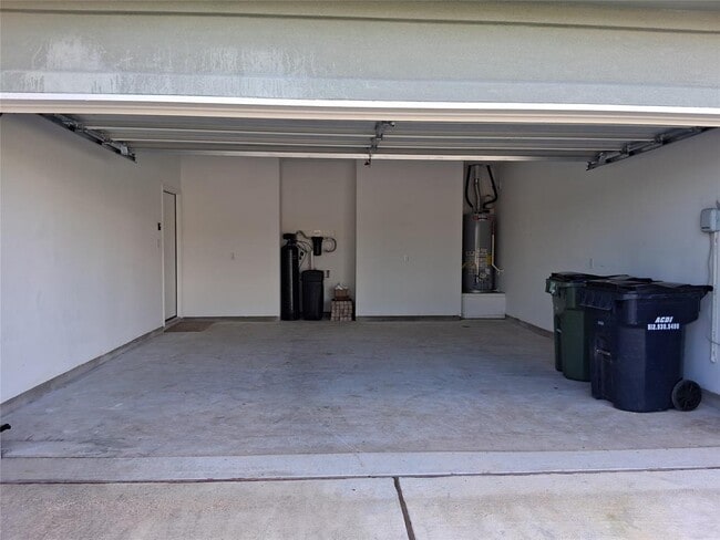 Photo - 2121 Golden Grain Ln