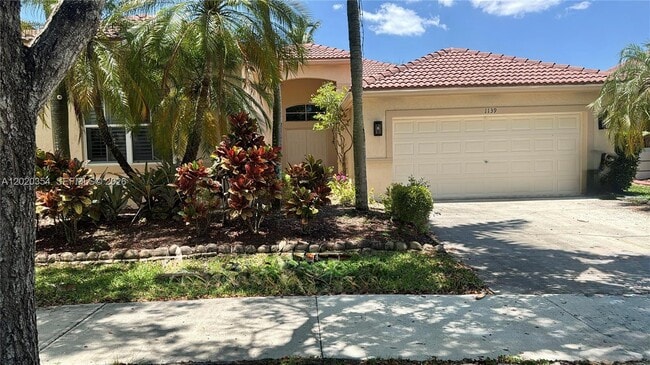 Building Photo - 1139 Chenille Cir