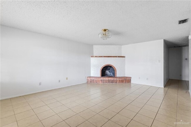 Photo - 13 Forest Hills Unit 17