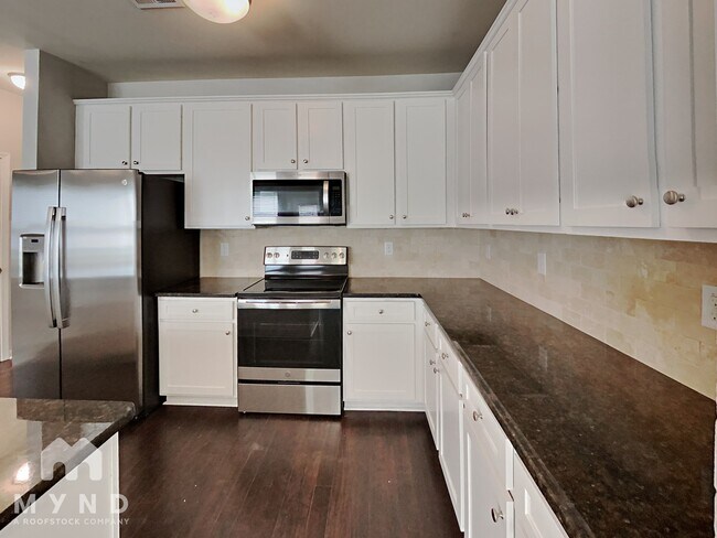 Photo - 5921 Cassie Dr
