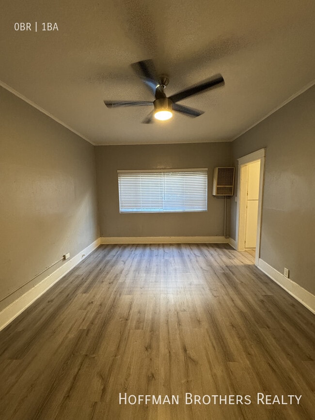 Photo - 446 S Rampart Blvd Unit 105