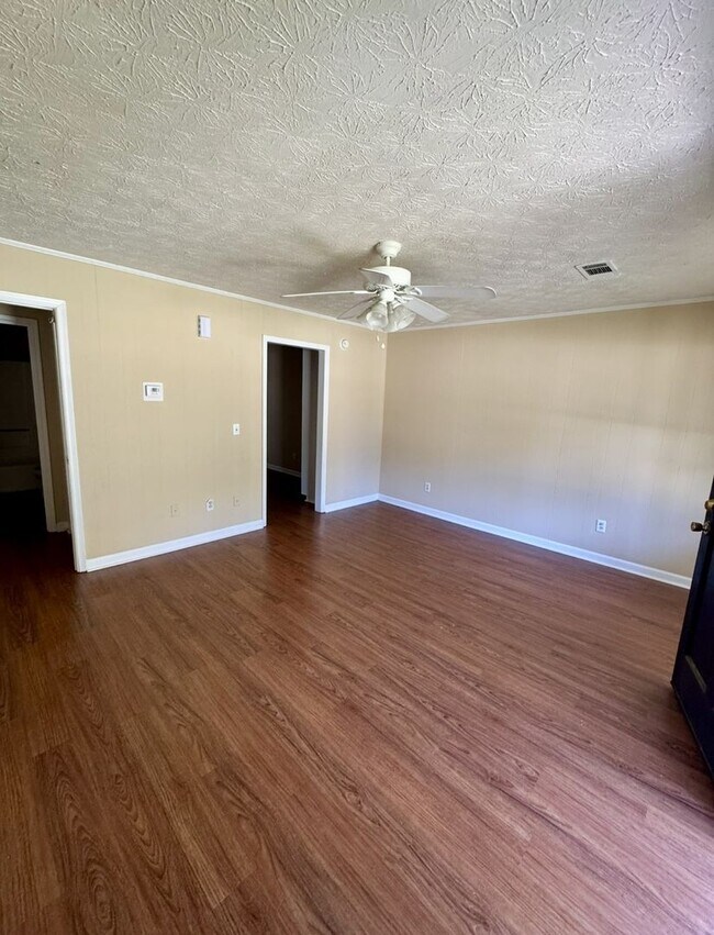 Photo - Duplex on East University Drive!