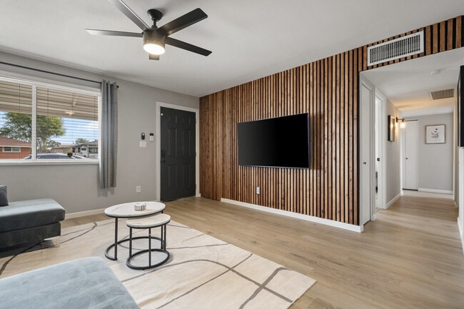 Photo - 4127 W Wilshire Dr Unit ID1244301P