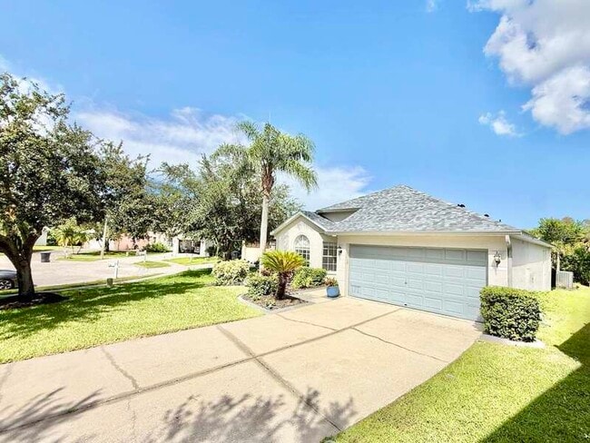 Photo - 838 Addison Dr NE