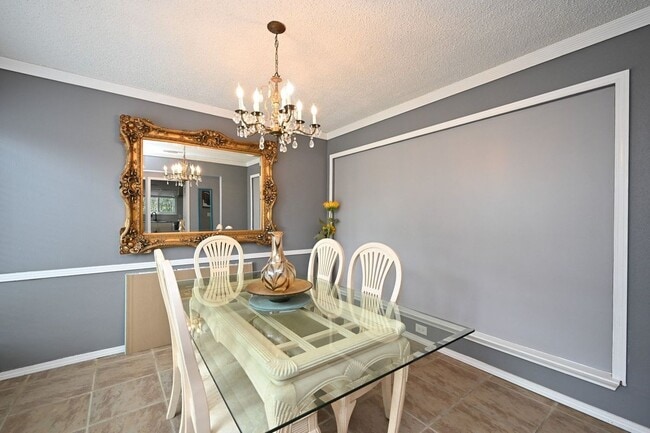 Photo - 13102 Richmond Ave
