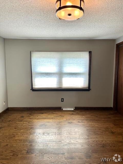 Building Photo - 235 Old Lyme Dr Rental