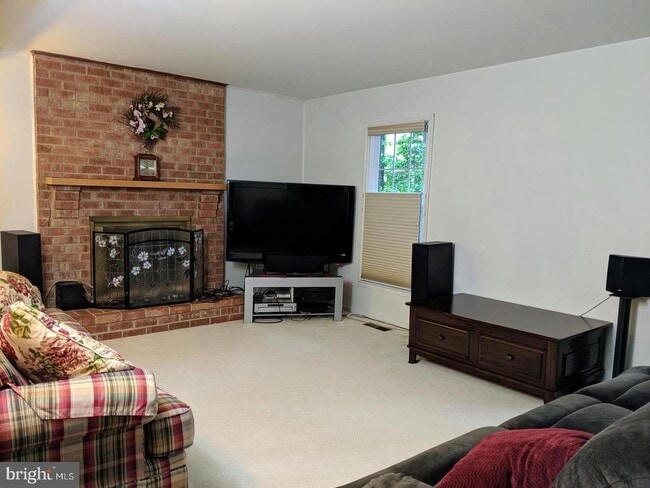Photo - 8465 Sevan Ct