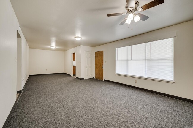 Photo - 300 W Harding St Unit 312