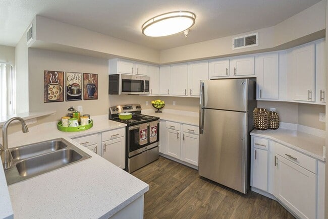 Photo - Welcome Home to Constitution Square