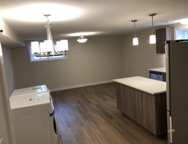 Photo - 2 bedroom in Regina SK S4N-3N1