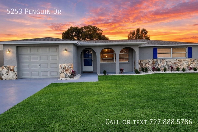 Building Photo - 5253 Penguin Dr