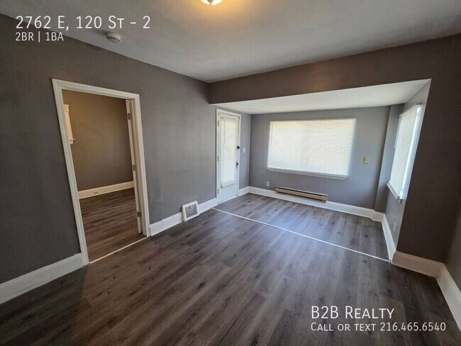 2762 E 120th St Unidad 2