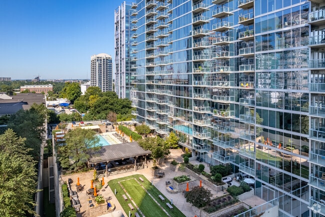 Photo - 77 12th Street