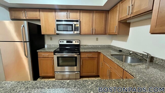 Photo - 345 Franklin St Unidad 105