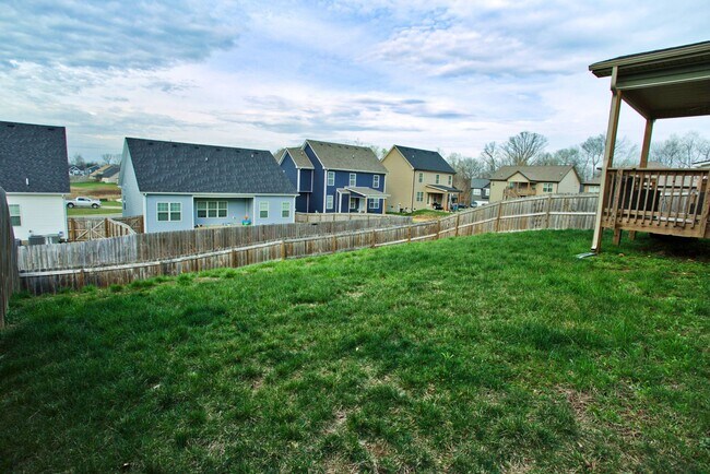 Photo - 1147 Eagles Nest Ln