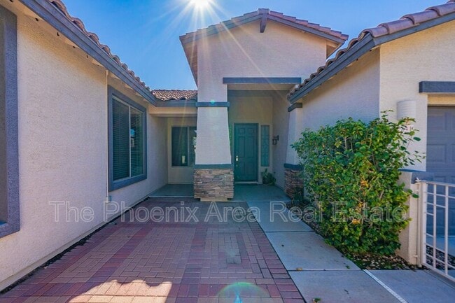 Photo - 2741 E Yellowstone Pl