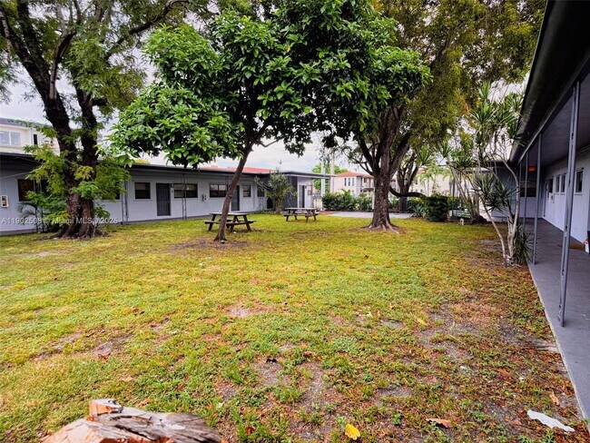 Photo - 13390 NE 6th Ave Unit 11