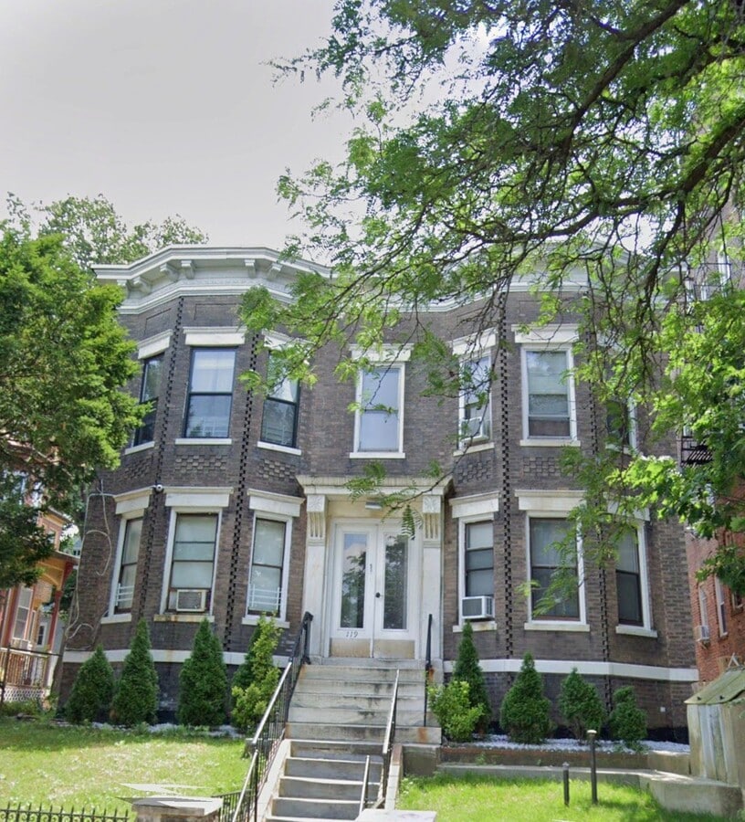 Photo - 119 N Terrace Ave Unit 2S