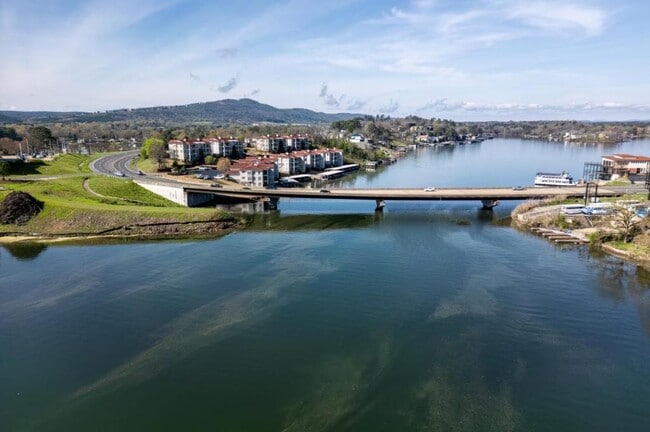 Photo - 117 Lookout Point