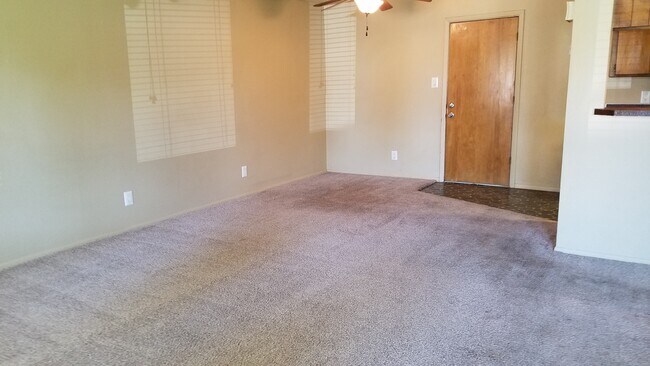 Photo - COLONIAL PARK CONDO