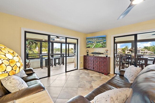 Photo - 533 Oak Harbour Dr Unit 533
