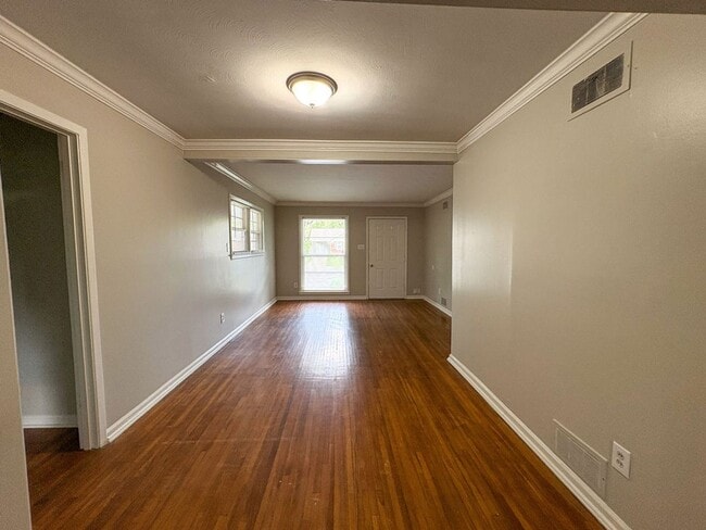 Photo - 4 bedroom, 2 bathroom house near Perkins and Willow / Colonial Acres area of Memphis