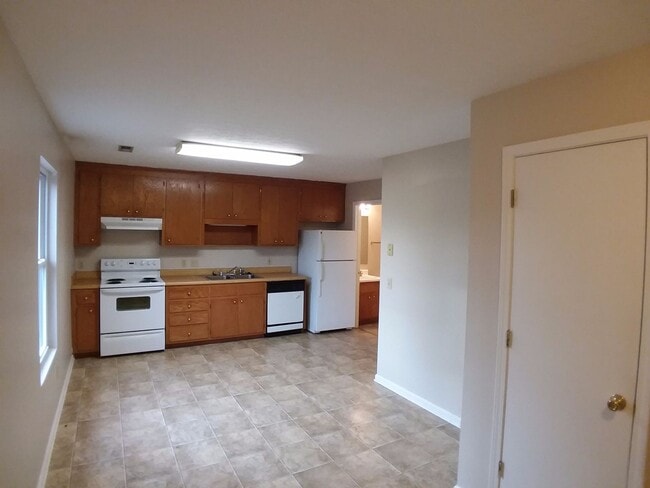 Photo - Christiansburg, 3 BR / 2.5 BA Available Now.