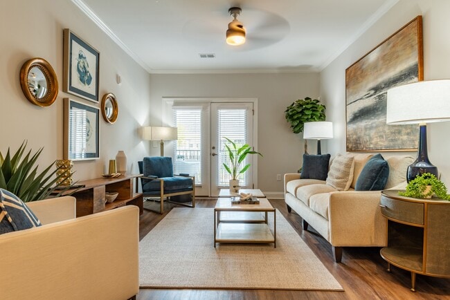 Building Photo - The Retreat at Sedgefield