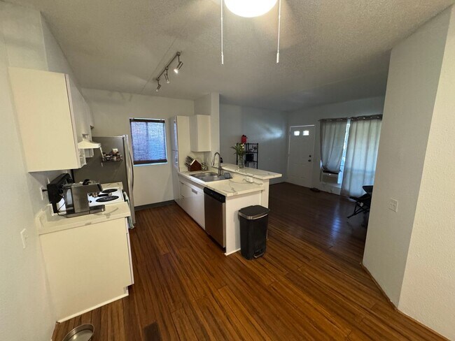 Photo - 2 Bedroom | 1 Bathroom | 2 Parking Stalls