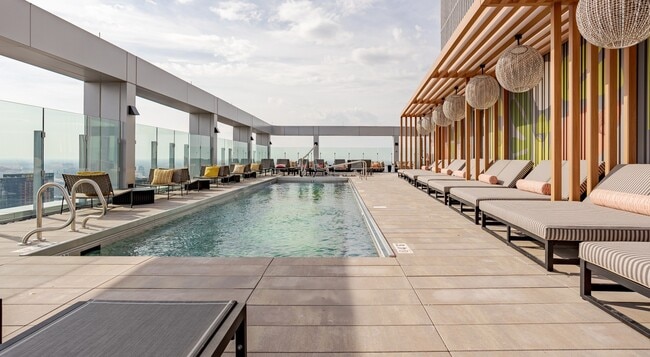 Photo - 1114 W Carroll Ave