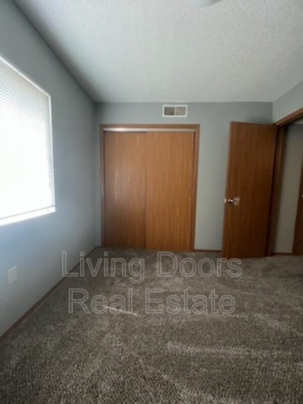 Photo - 603 S Washington St Unit 21