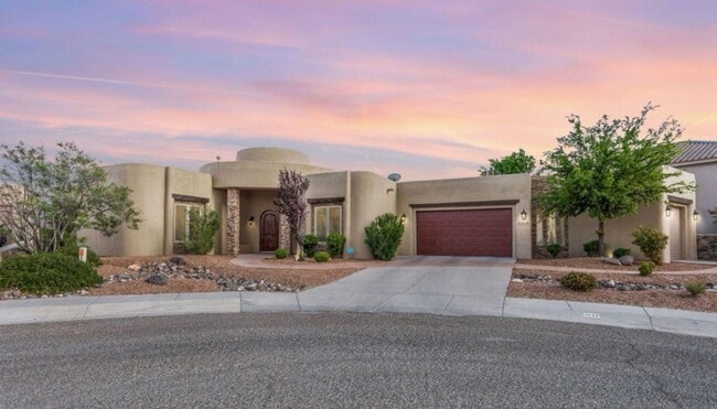 Building Photo - 3022 Lookout Ridge Dr