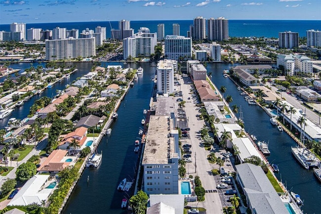 Photo - 2829 NE 33rd Ct Unit 304