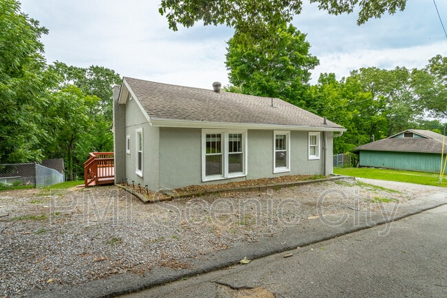 Photo - 416 Jadie Ln