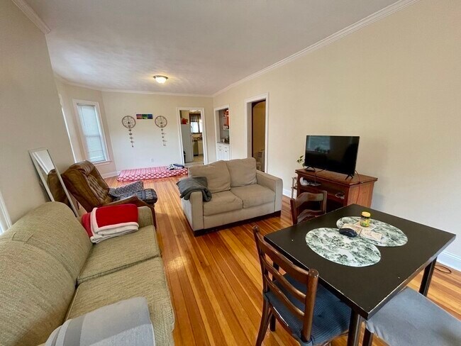 Photo - 20 Coolidge Rd Unidad 2 Rental