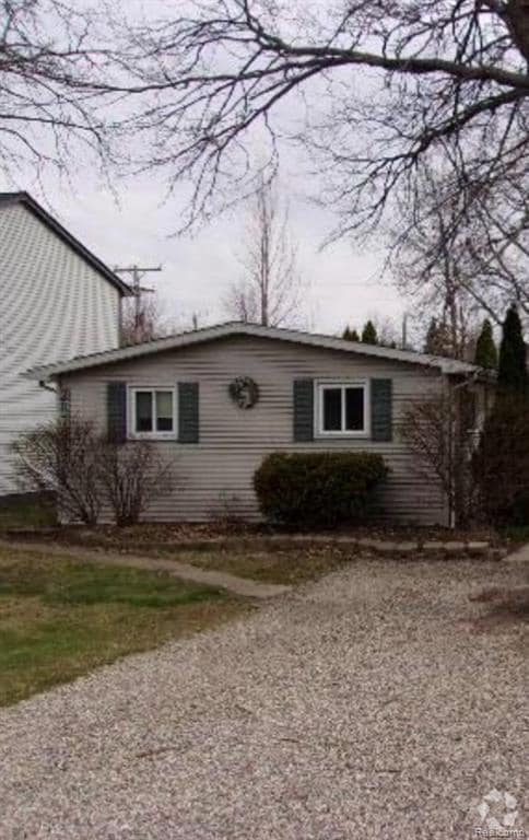 Building Photo - 2876 Stennett St Rental