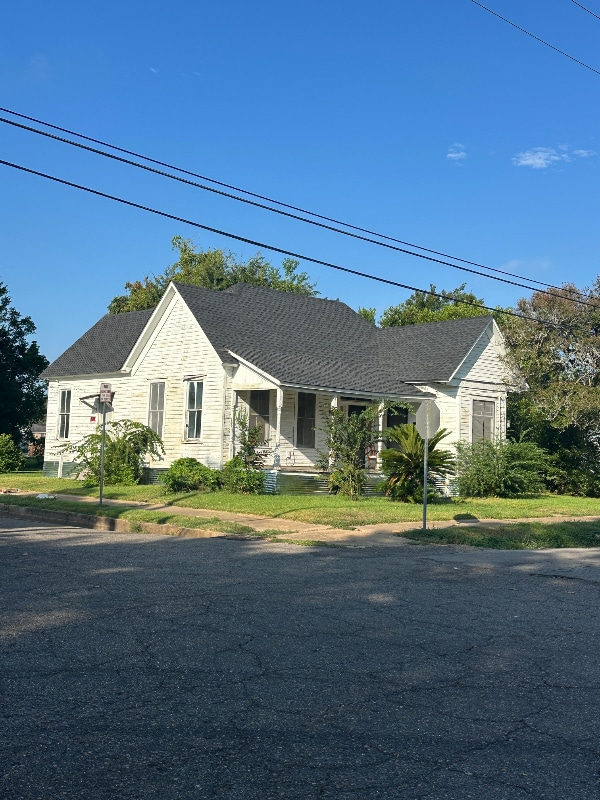 Building Photo - 30 16th St Rental