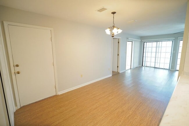 Photo - 6607 Tim Tam Trail