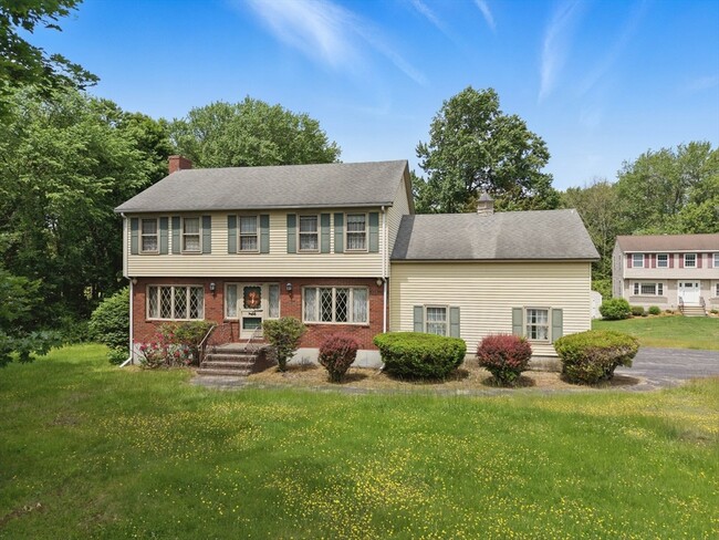 Photo - 2 Fairview Dr House