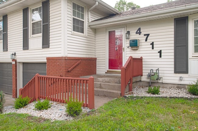 Photo - 4711 E 109 Terrace