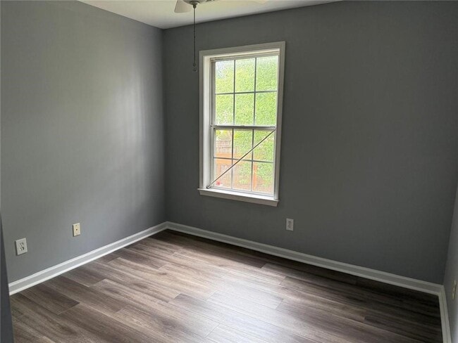 Photo - 340 Wittenridge Ct