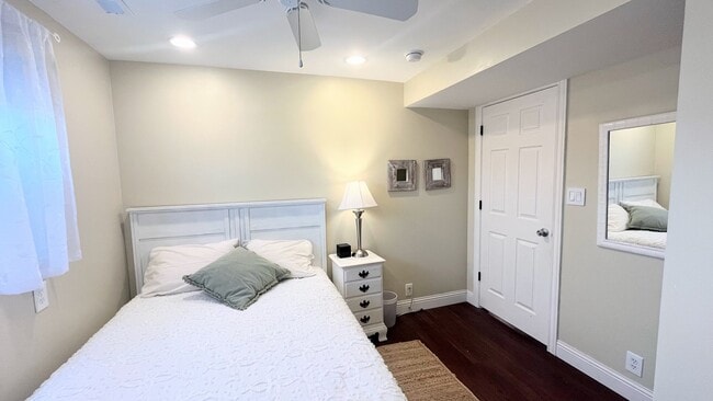 Photo - 1550 Ramona Ave