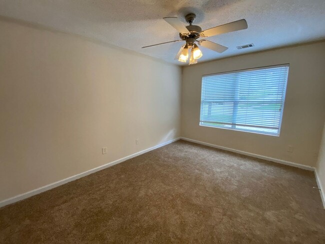 Photo - BRIDGEWATER HOME - PRE-LEASING FOR AUGUST ...